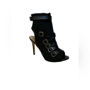 Nicole Miller Peep toe Strappy Boomer Heels